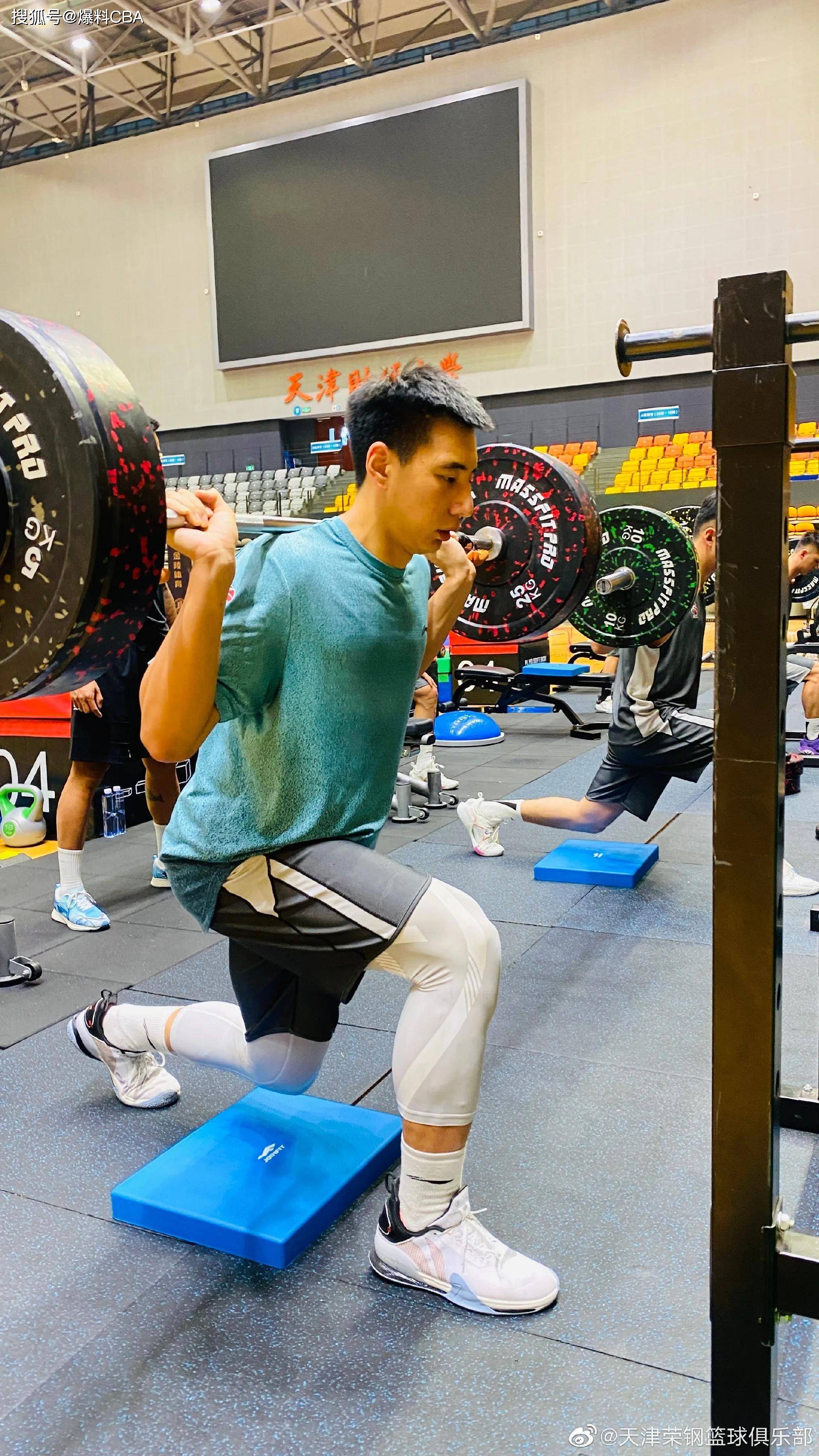 乐鱼登录 -转会期圣安东尼奥马刺调整名单以备CBA季后赛，篮板制胜环节打磨，信心回归，医务组通报恢复的简单介绍