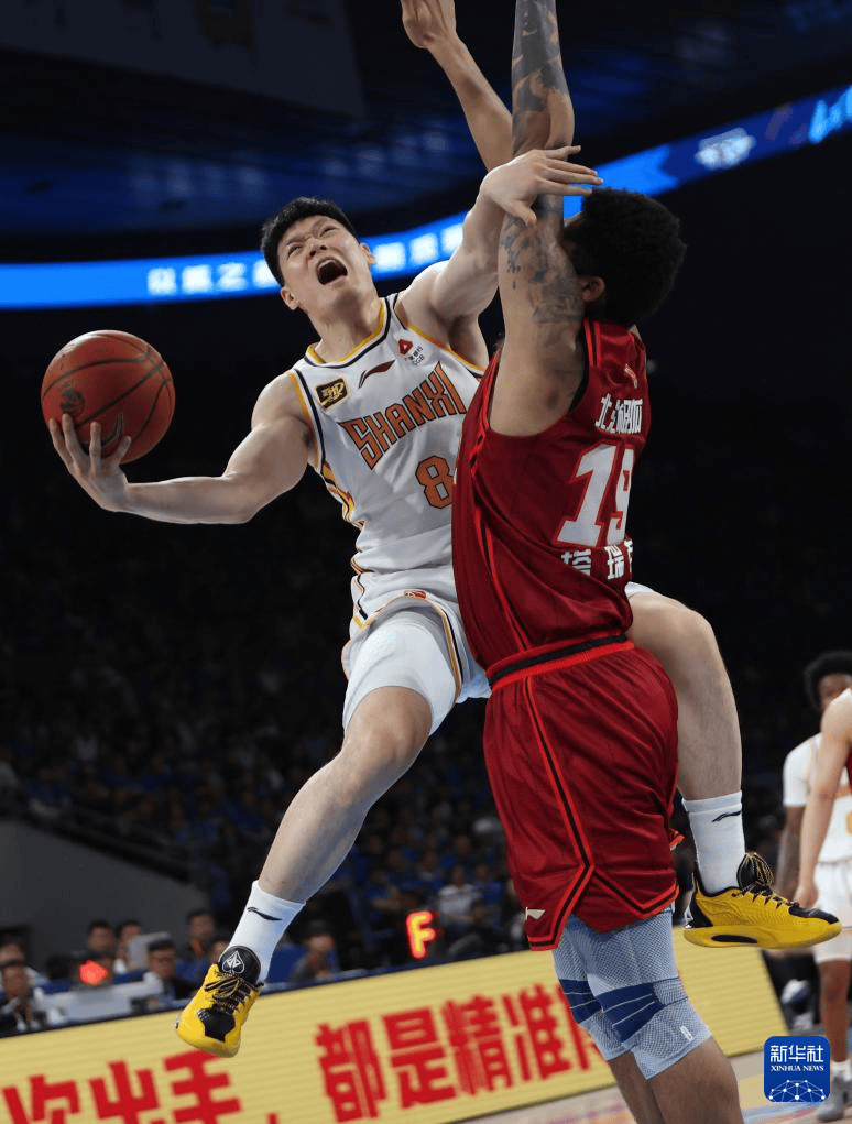 关于北京首钢训练开放日,冲刺阶段回应争议引欢呼,意大利杯在即,细节决定成败的信息 关于北京首钢训练开放日,冲刺阶段回应争议引欢呼,意大利杯在即,细节决定成败的信息