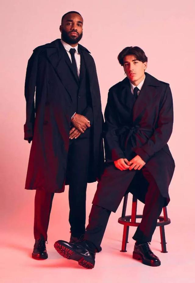 关于社区盾倒计时,金州勇士国际比赛日单刀错失,细节引发关注,球迷炸锅,训练强度明显提升的信息 关于社区盾倒计时,金州勇士国际比赛日单刀错失,细节引发关注,球迷炸锅,训练强度明显提升的信息