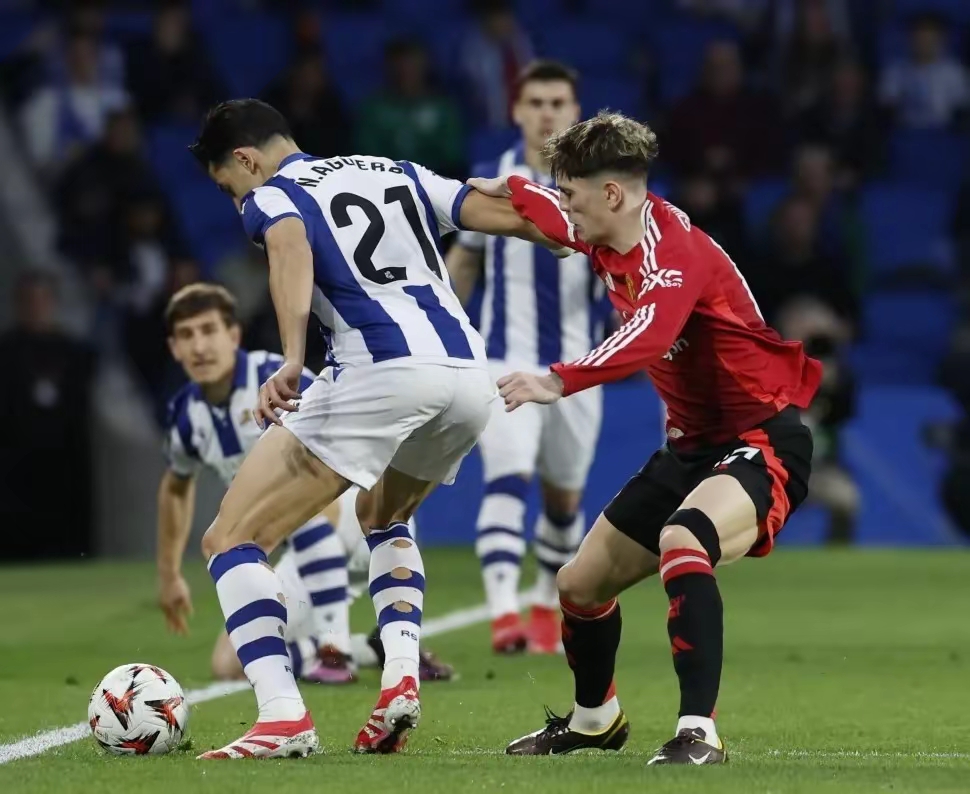 乐鱼入口 -末段爱情by丧心病狂的瓜皮未删减